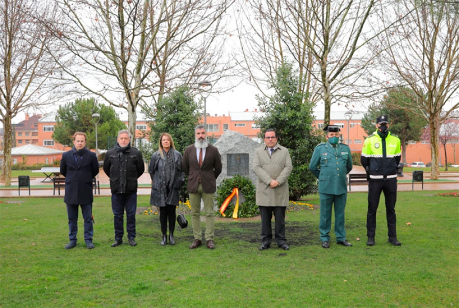 Boadilla del Monte | Boadilla recuerda a las víctimas del terrorismo en el 18º aniversario de los atentados del 11-M