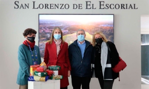 San Lorenzo de El Escorial | Las visitas turísticas solidarias recogen 110 kilos de alimentos para Cáritas Parroquial