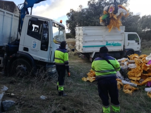 Valdemorillo | El Ayuntamiento retira varios vertidos incontrolados en un paraje natural