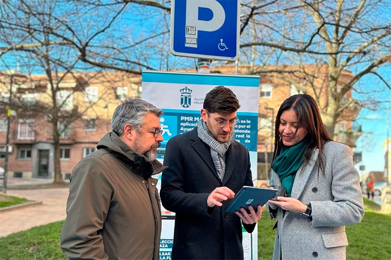 Majadahonda | Las personas con movilidad reducida encontrarán aparcamiento en Majadahonda gracias a una app que informa en tiempo real