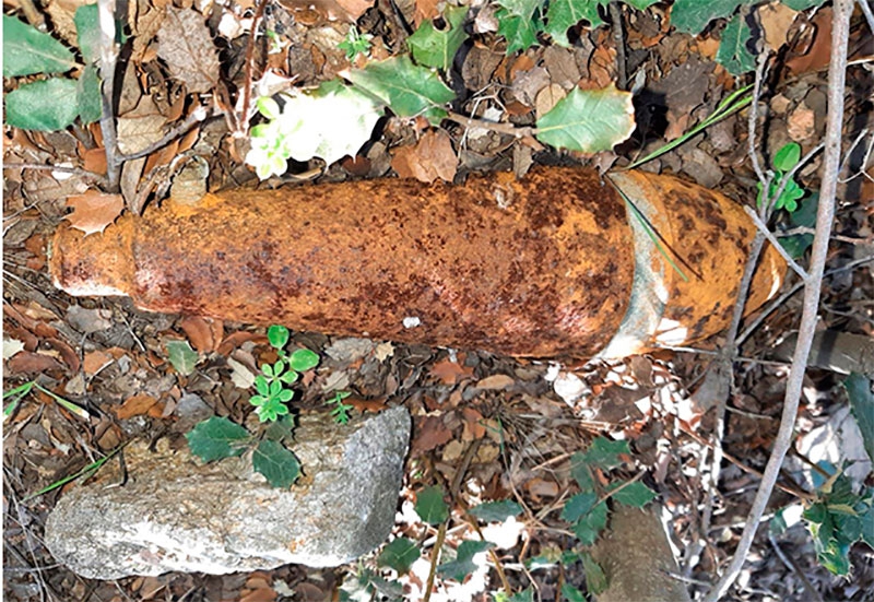 Las Rozas | Un vecino localiza una granada de la Guerra Civil en el entorno del Arroyo de la Puentecilla