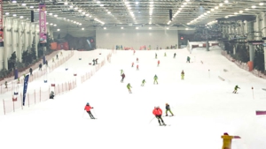 Galapagar | Galapagar impulsa el deporte de invierno con cursos de esquí, snowboard y mucho más en la Sierra de Madrid