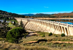 Navacerrada | Subsanada la rotura en la conducción de agua por las obras del Canal de Isabel II en Navacerrada