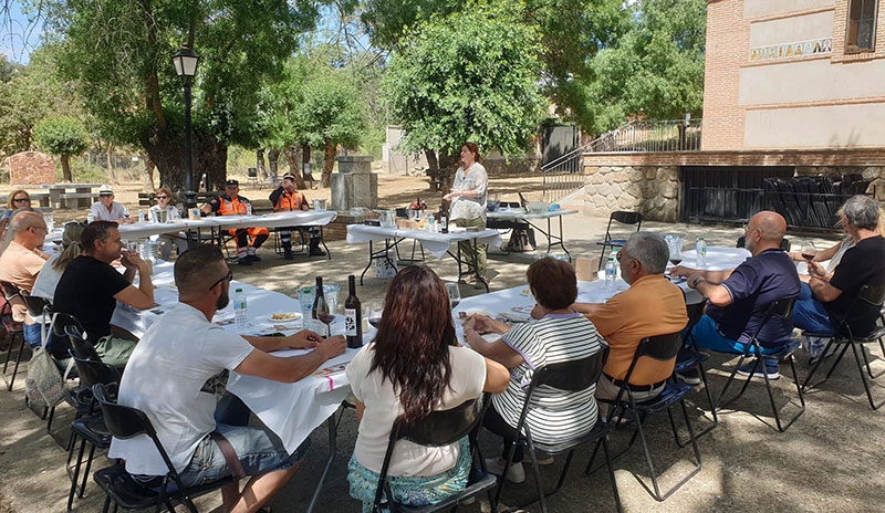 Aldea del Fresno | Aforo completo en la actividad “Pasión por el vino de Madrid” organizada por Madrid Enoturismo en Aldea del Fresno