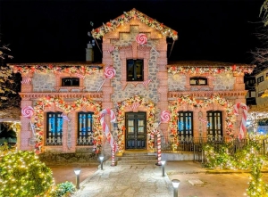 El Escorial |  Visita de Papá Noel con sus renos, Feria de Dulces Navideños, Belén tradicional y Cabalgata de Reyes, entre la programación de Navidad en El Escorial