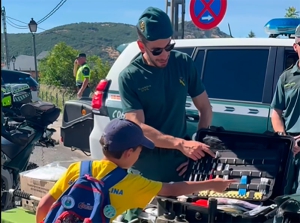 Cercedilla | Exhibición de la Guardia Civil con la participación de 2.000 escolares