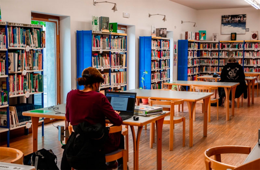 San Lorenzo de El Escorial | La Biblioteca Municipal amplía su horario para la preparación de exámenes