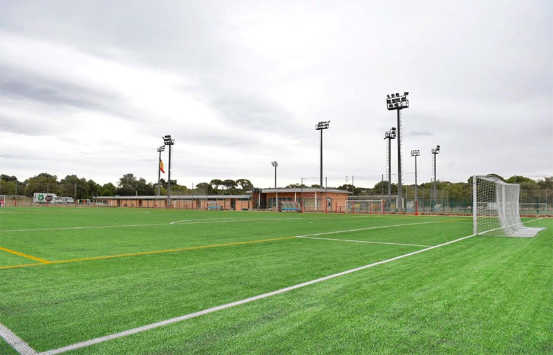 Boadilla del Monte | Sustituido el césped artificial de dos campos de fútbol del CD Ángel Nieto