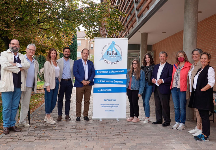 Villanueva de la Cañada | Mesa informativa sobre la enfermedad de Alzheimer en Villanueva de la Cañada