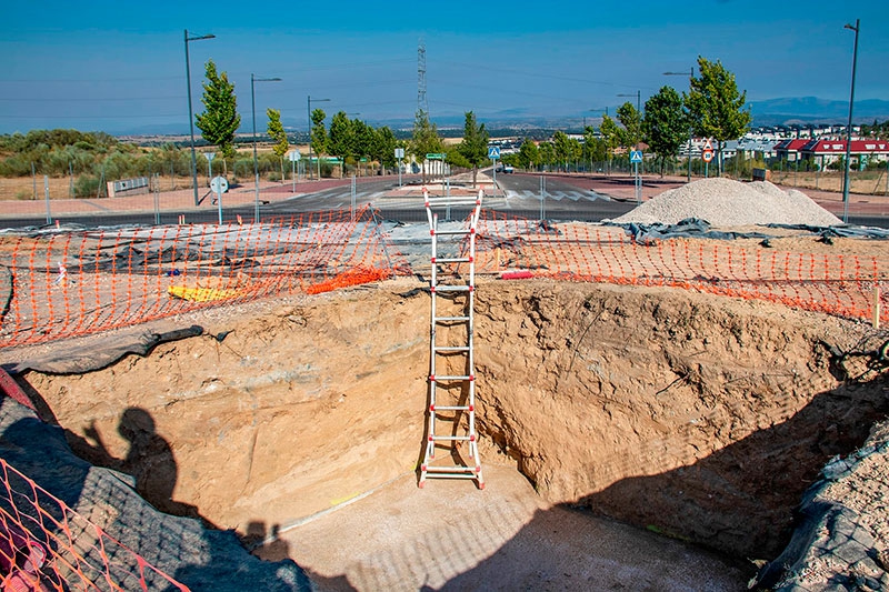 Boadilla del Monte | Obras de acondicionamiento en la Rotonda de Valenoso en la que se instalará un Mirage F-1