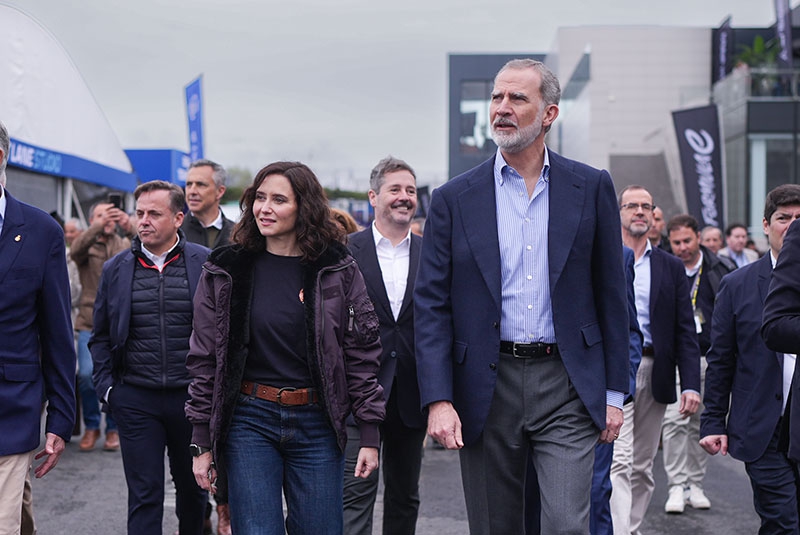 Díaz Ayuso asiste junto al Rey Felipe VI a la primera carrera en España del Campeonato del Mundo de Fórmula E