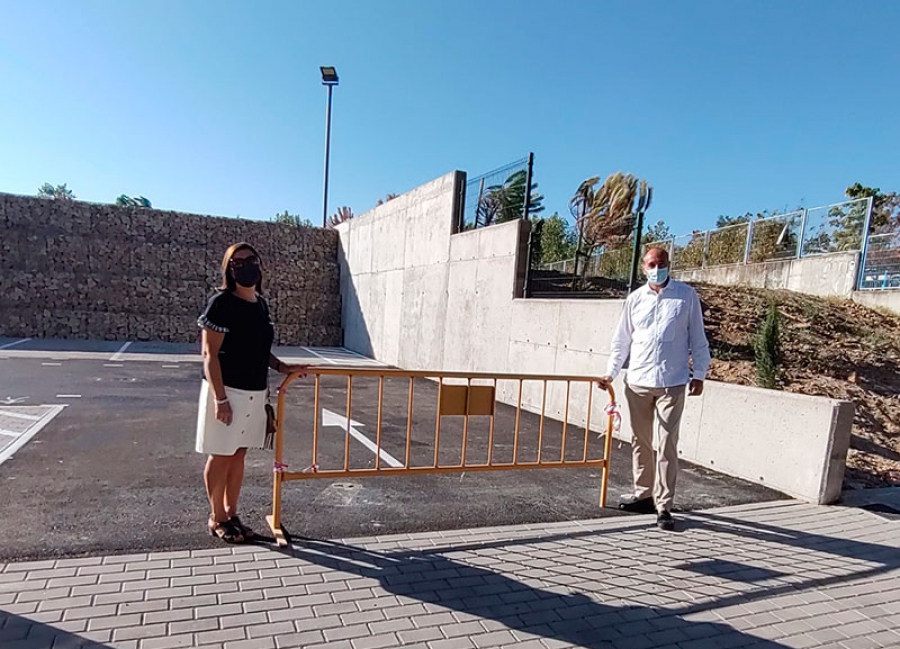 Sevilla la Nueva | Inaugurada nueva zona de aparcamiento público
