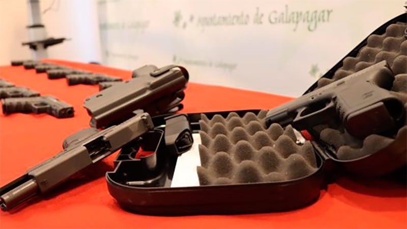 Galapagar | El Ayuntamiento sigue invirtiendo en Seguridad y adquiere 15 nuevas armas para la Policía Local de Galapagar