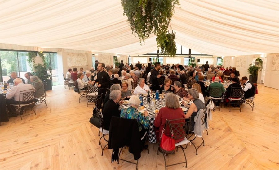 Villanueva de la Cañada | Comida de Navidad de la Asociación de Mayores