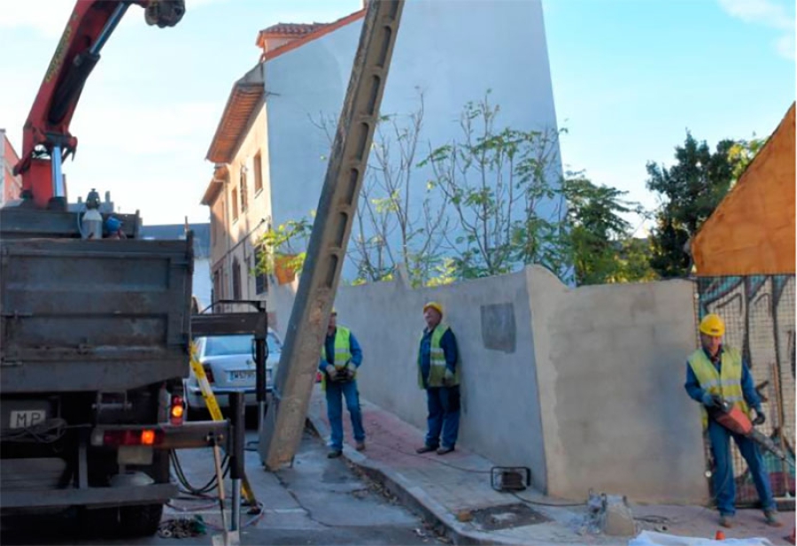 Villaviciosa de Odón | Prosiguen los trabajos de soterramiento de tendidos aéreos de baja tensión