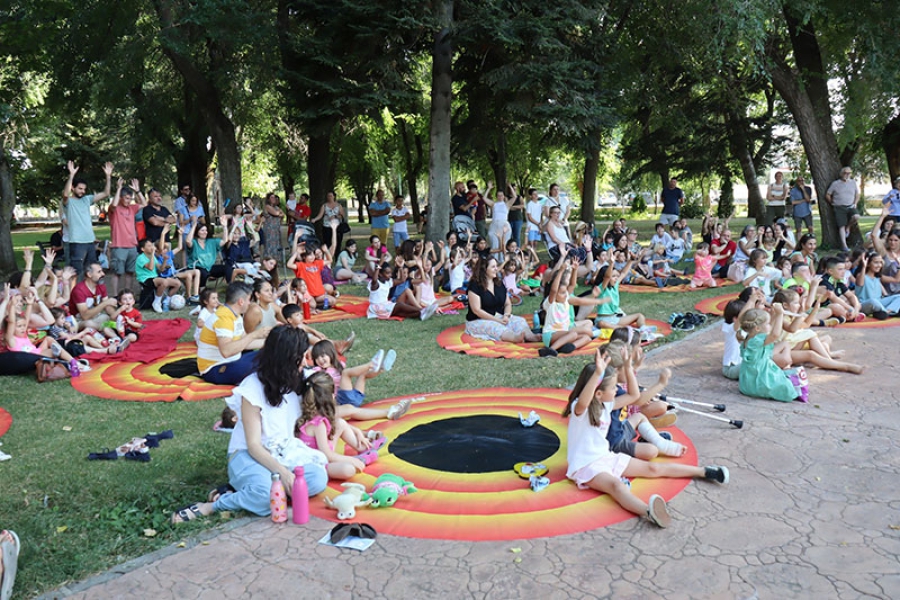 Valdemorillo | Lleno en las tardes de teatro familiar en el Parque de La Nava