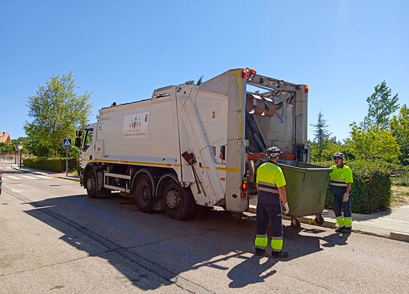 San Lorenzo de El Escorial | Modificado el contrato de limpieza viaria para introducir mejoras en el servicio a la población
