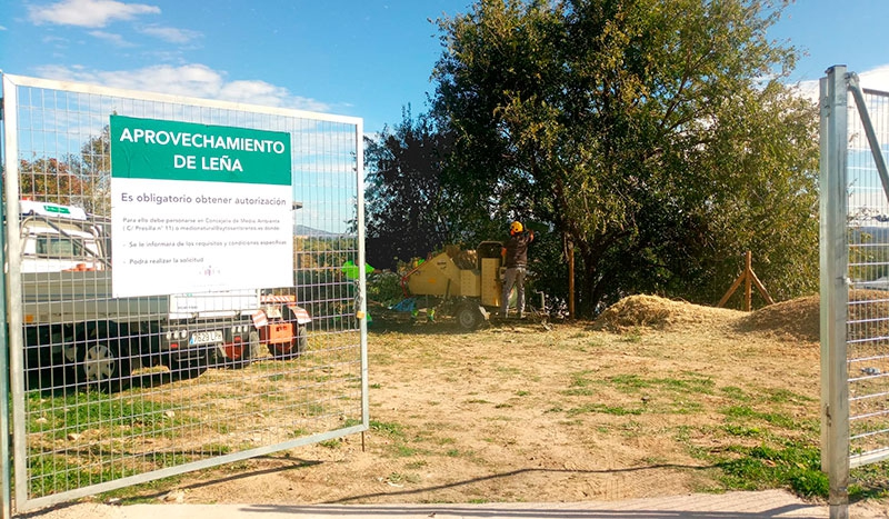 San Lorenzo de El Escorial | El punto de almacenamiento de leña se traslada junto al Punto Limpio