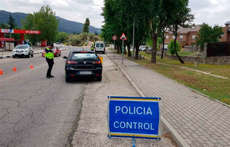 Moralzarzal | Policía Local inicia una campaña de control especial sobre distracciones al volante