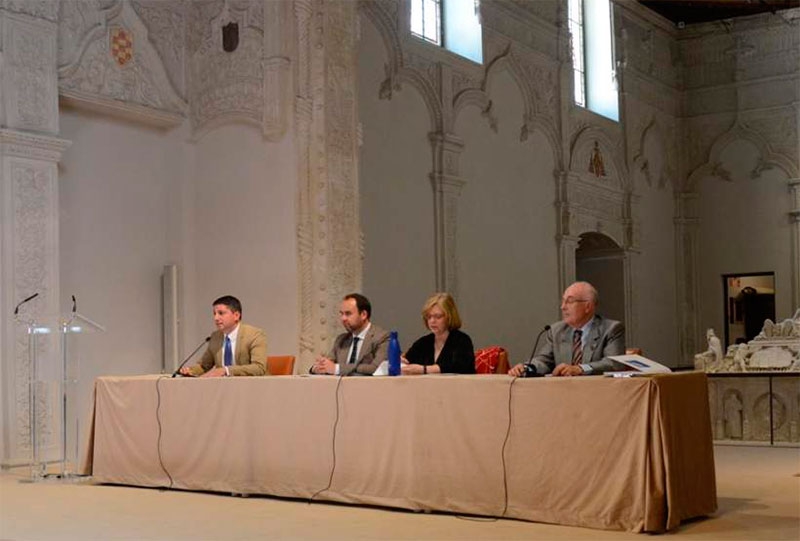 Guadarrama | Los alumnos del Aula de Humanidades recibieron sus diplomas en la Universidad de Alcalá