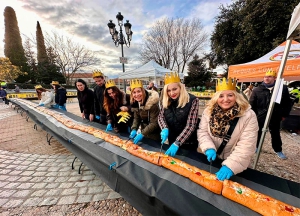 Collado Villalba | El Roscón Gigante Solidario 2026 recauda más de 1.000 euros a favor de Apascovi