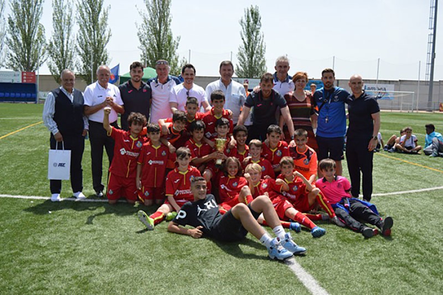 Humanes de Madrid  | Más de 30 equipos han participado en la XXIV edición del torneo Vicente del Bosque