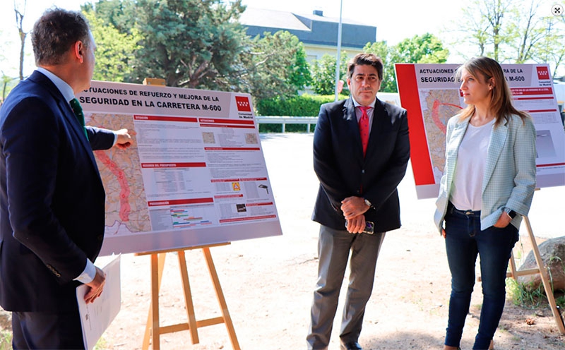 San Lorenzo de El Escorial | David Pérez visita las obras de mejora de la M-600 junto a la alcaldesa de San Lorenzo