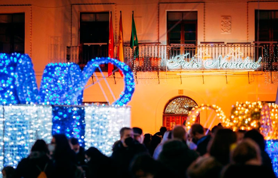 Villaviciosa de Odón | El municipio ilumina sus calles para dar la bienvenida a la Navidad