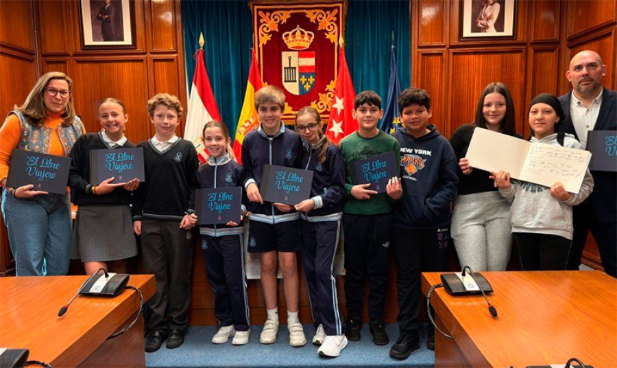 San Lorenzo de El Escorial | Con la entrega del premio al Cartel ganador y el Libro viajero, comienza la programación para celebrar el Día del Libro 2026