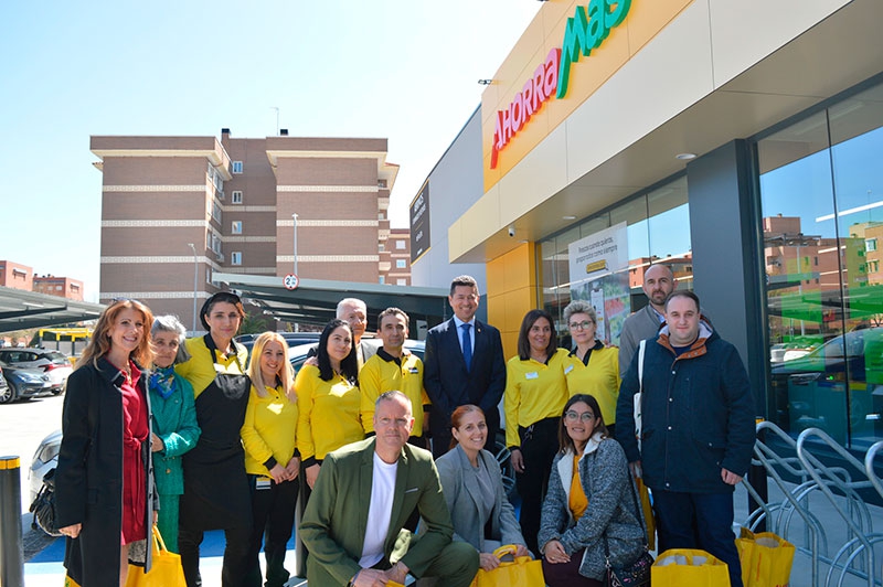 Humanes de Madrid | Humanes de Madrid refuerza su oferta comercial y genera empleo con la apertura de un supermercado Ahorramás
