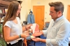 Villaviciosa de Odón | El alcalde recibe a la joven villaodonense, Sofía Benvenuto, para felicitarla por sus éxitos deportivos en vóley playa