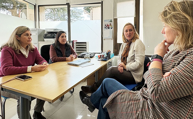 Torrelodones | La alcaldesa y la directora general de Atención a Personas con Discapacidad visitan CITO