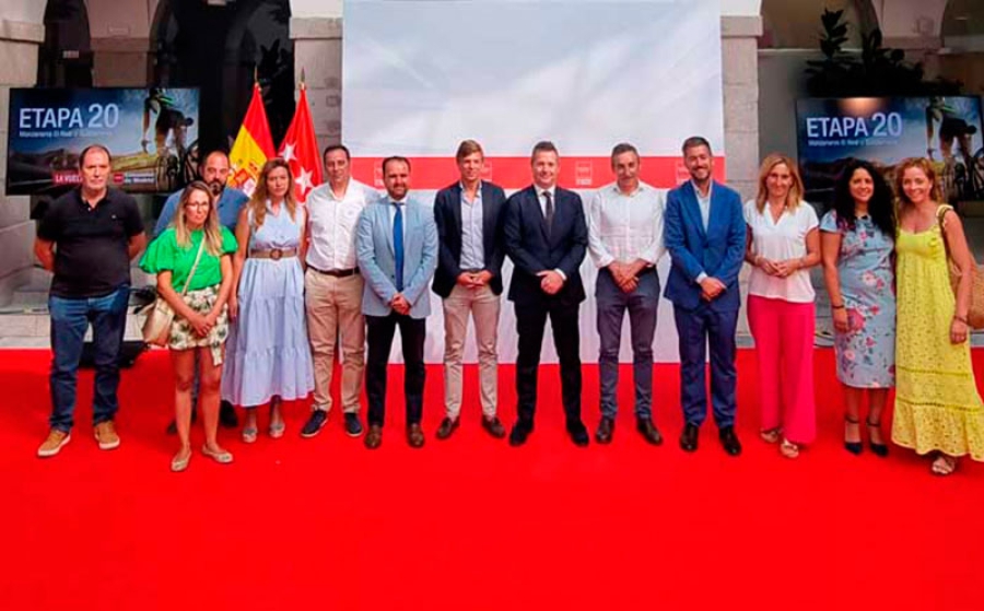 Guadarrama | El Alcalde de Guadarrama participa en la presentación en Madrid de la etapa 20 de la Vuelta 2023