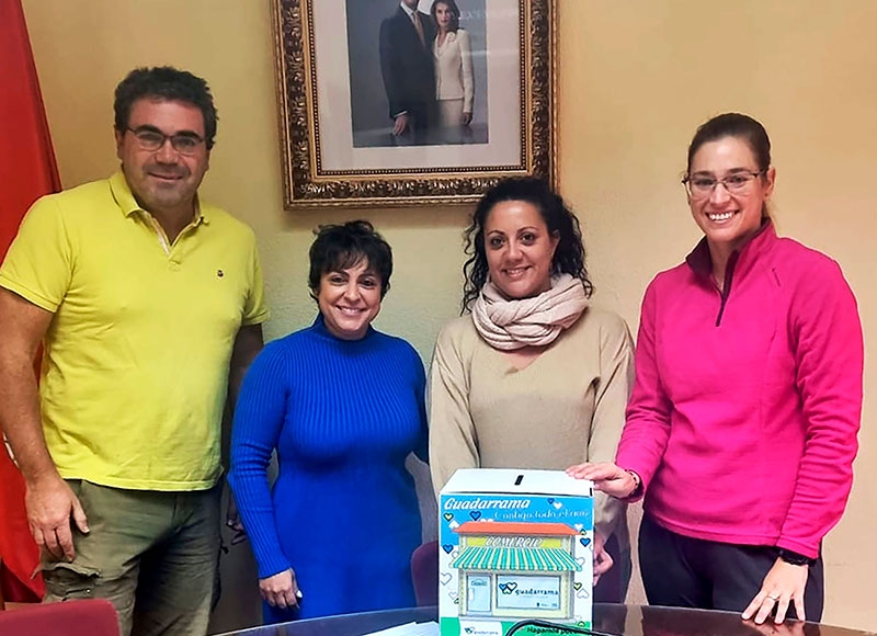 Guadarrama | La “Vuelta al cole" entrega los premios a los ganadores de la campaña municipal de promoción del comercio