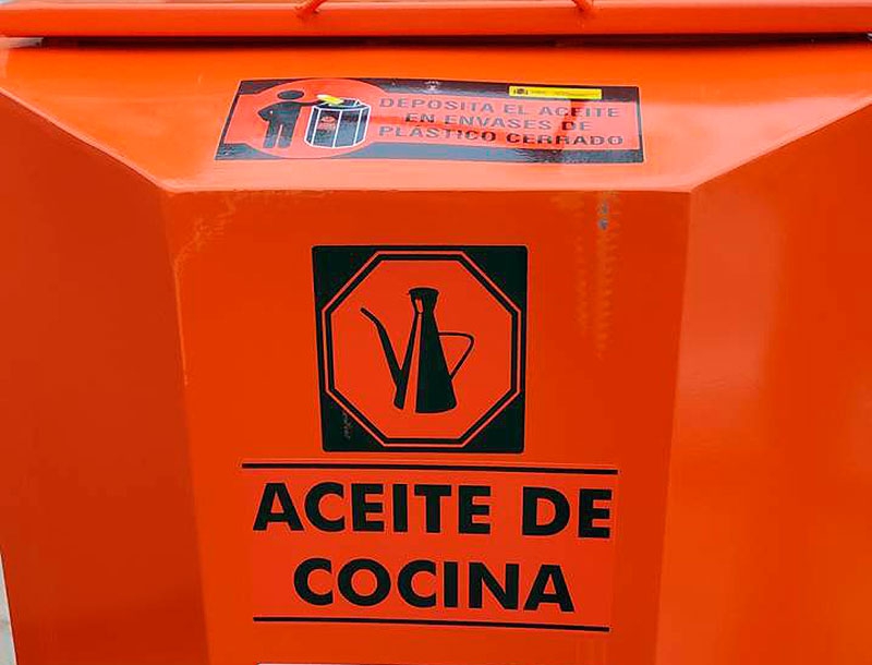 Guadarrama | Adquiridos 20 nuevos contenedores para la recogida de aceite usado