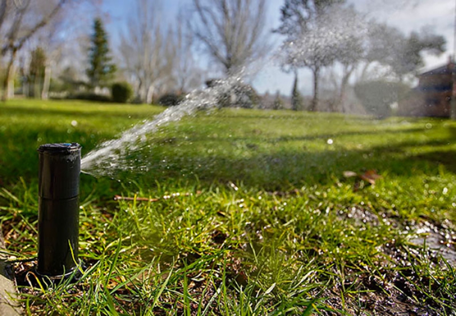 Las Rozas | Las Rozas digitaliza el riego de todos los parques y jardines para ahorrar un 40% de agua