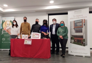 Galapagar | La Biblioteca Municipal Ricardo León acogió la presentación del poemario de Alicia Louzao