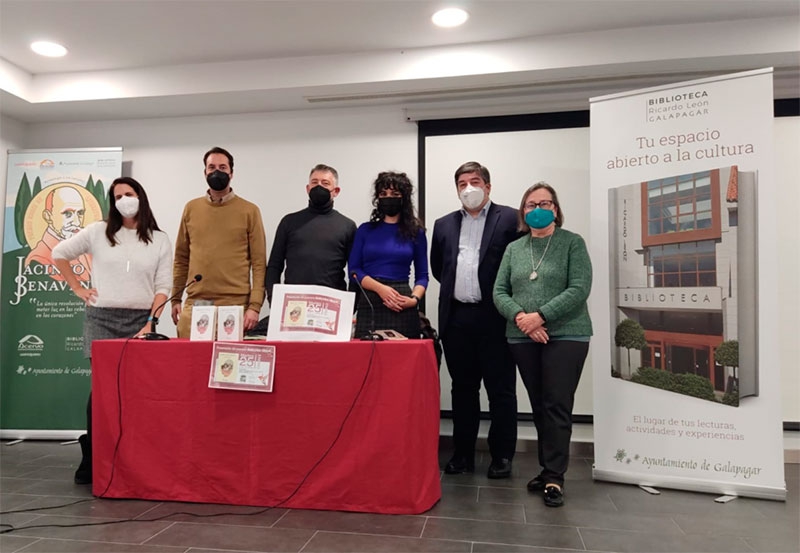 Galapagar | La Biblioteca Municipal Ricardo León acogió la presentación del poemario de Alicia Louzao