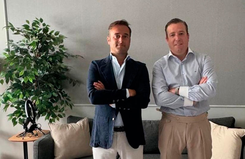 “No solo ayudamos a nuestros clientes sobre las mejores estrategias de inversión y gestión patrimonial, sino que también nos aseguramos de que entiendan el "porqué" detrás de cada decisión”