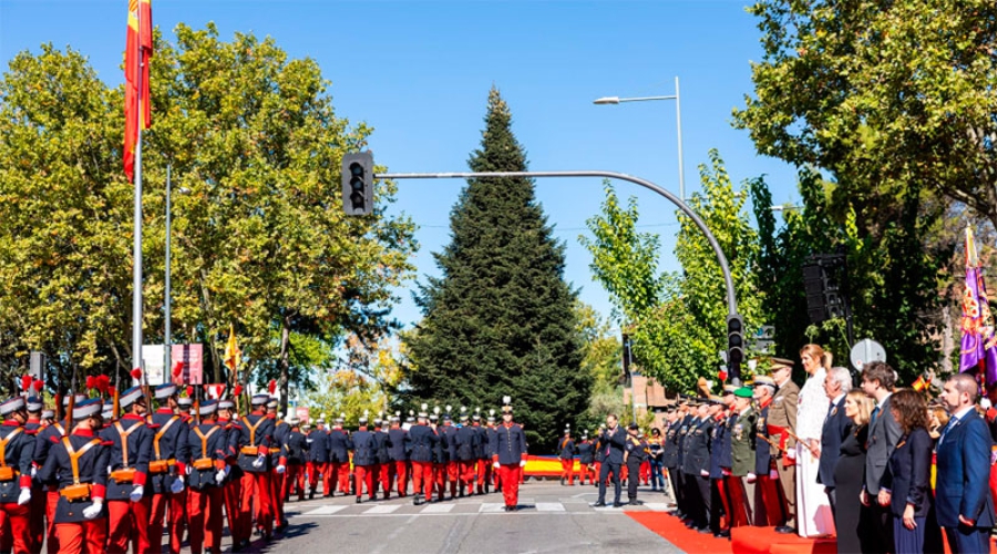 Pozuelo de Alarcón | Pozuelo de Alarcón se vuelca en el emotivo Homenaje a la Bandera, organizado con motivo de la Hispanidad