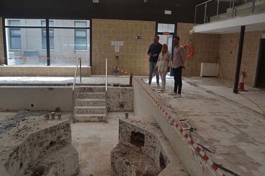 Collado Villalba | El Ayuntamiento continúa con las obras de reparación de las piscinas municipales
