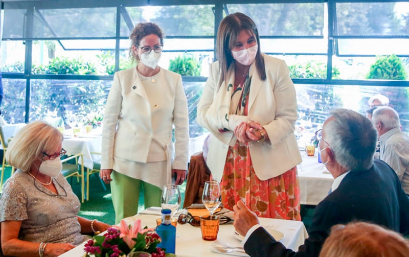 Pozuelo de Alarcón | Homenaje a las 38 parejas de Pozuelo que este año celebran sus Bodas de Oro