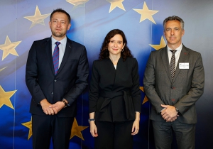 Díaz Ayuso traslada “la voz del campo madrileño” a las instituciones europeas