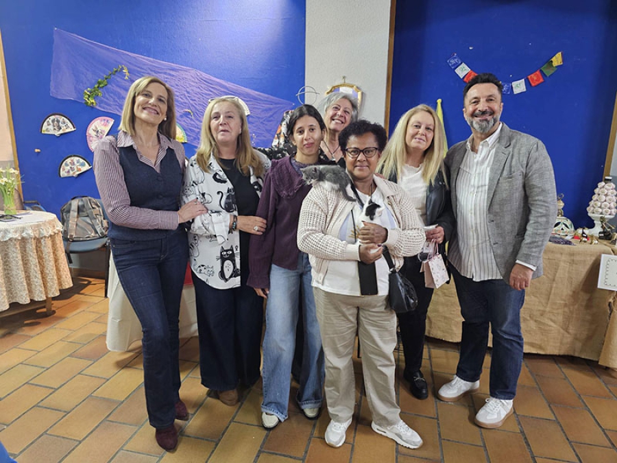 Cadalso de los Vidrios | La Asociación Bigotes de Cadalso celebró un mercadillo solidario para ayudar a los gatos sin hogar