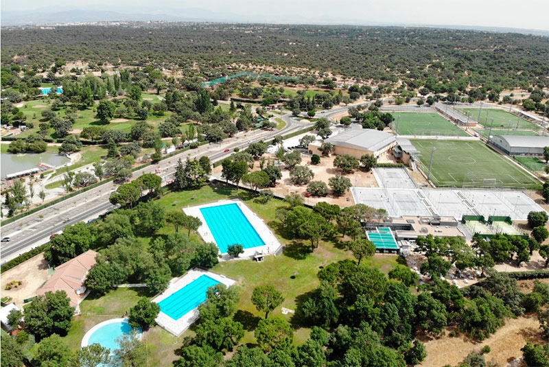 Boadilla del Monte | El Ayuntamiento anima a los vecinos a obtener el abono deportivo anual, que ofrece descuentos y ventajas