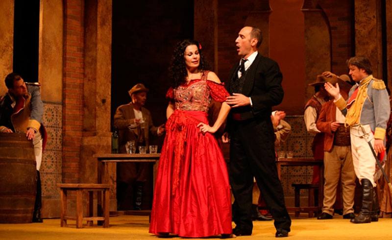 Pozuelo de Alarcón | “La vuelta al mundo en 80 días” y la ópera “Carmen”, planes culturales para este fin de semana