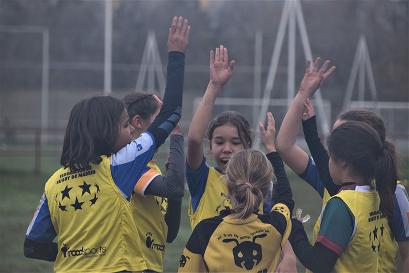 Torrelodones | Jornada de Rugby Femenino en el Campo Julián Ariza de Torrelodones