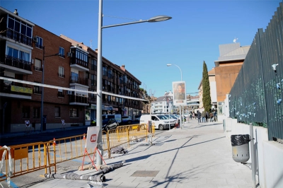 Boadilla del Monte | El Ayuntamiento renueva la iluminación en un tramo de la calle Juan Carlos I