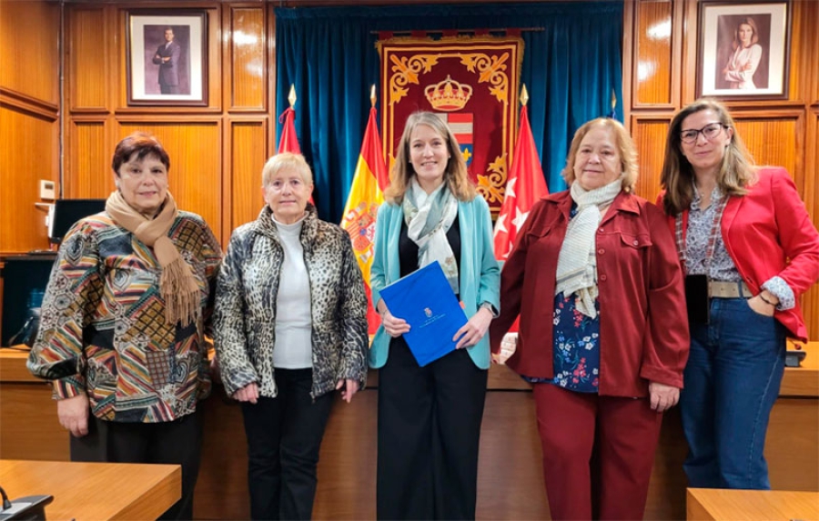 San Lorenzo de El Escorial | El Ayuntamiento y la Asociación de Amas de Casa renuevan su convenio de colaboración