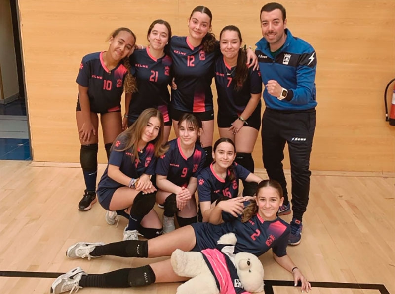 Los Molinos | Las Infantiles femeninas de voleibol de Los Molinos arrasan en la Liga